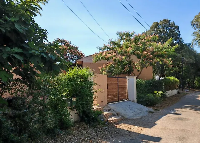 L'albizia Accès Privé Rivière